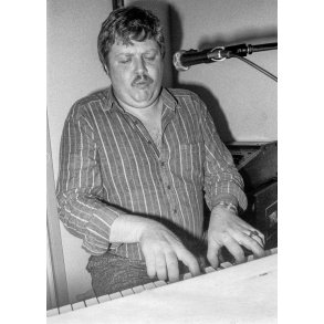 Carl Petter ved en koncert i Randers Jazzklub